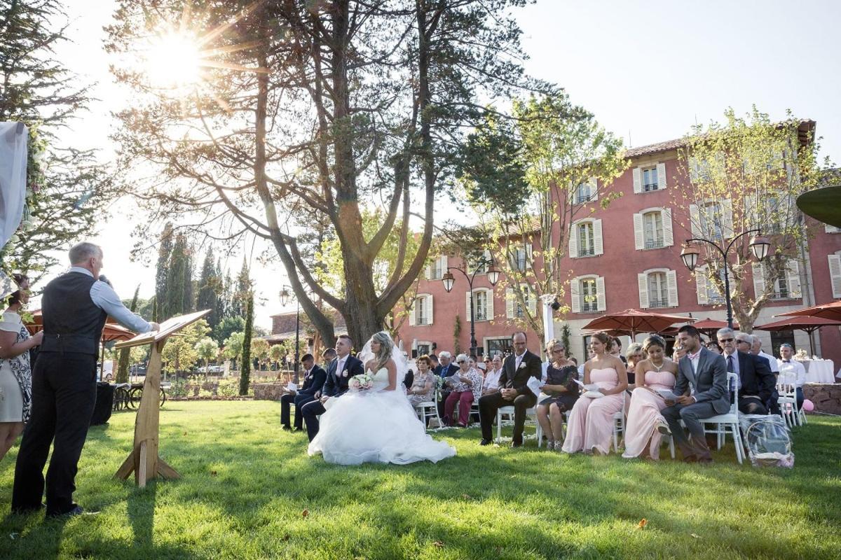 Chateau Saint Roux Le Luc-Le Cannet Des Maures エクステリア 写真