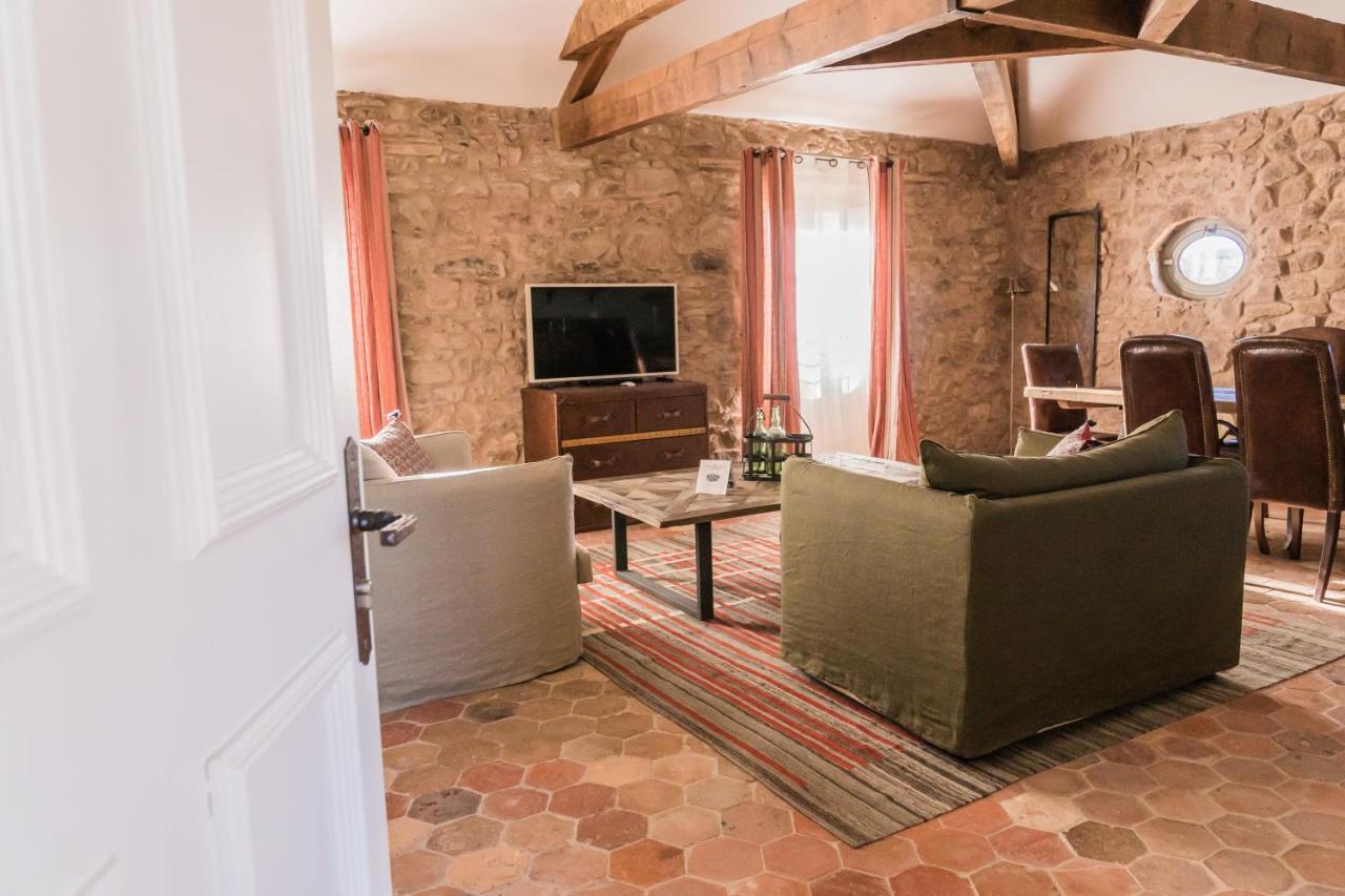 Chateau Saint Roux Le Luc-Le Cannet Des Maures エクステリア 写真